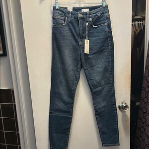 NWT Good American Good Legs Crop Jeans